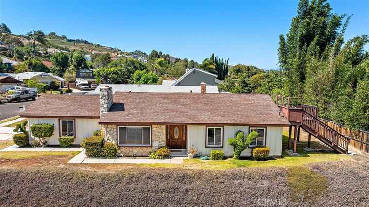 Photo of 32672 Alta Pine Ln San Juan Capistrano, CA 92675