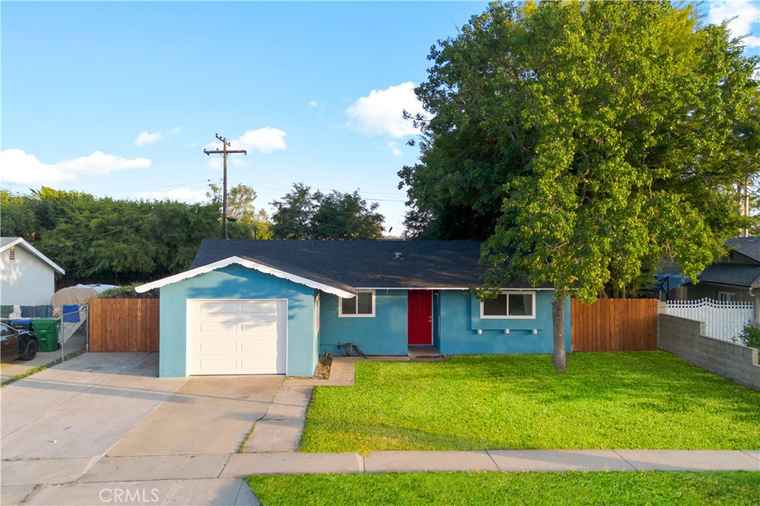 Photo of 934 W Calora St San Dimas, CA 91773