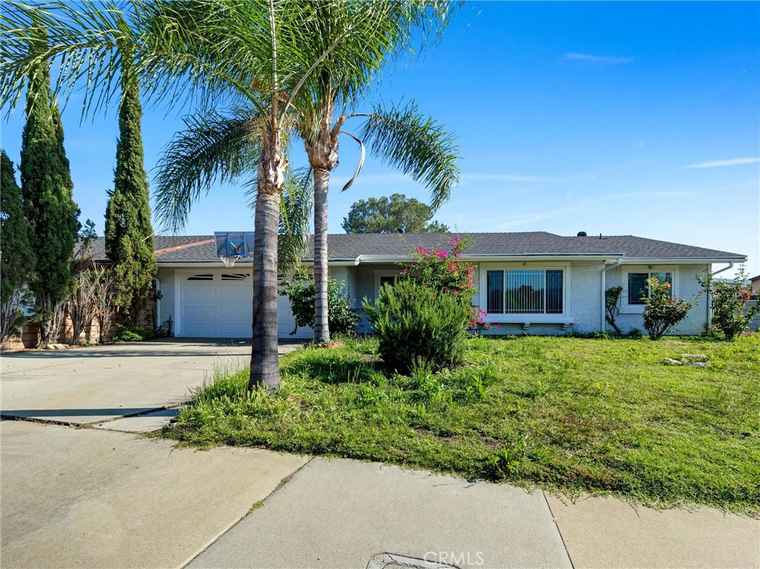 Photo of 346 E Plymouth St Glendora, CA 91740
