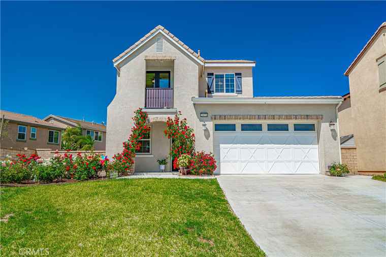 Photo of 29076 N West Hills Dr Valencia, CA 91354