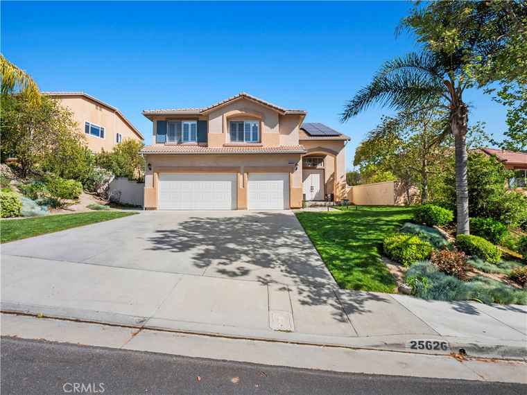 Photo of 25626 Moore Ln Stevenson Ranch, CA 91381