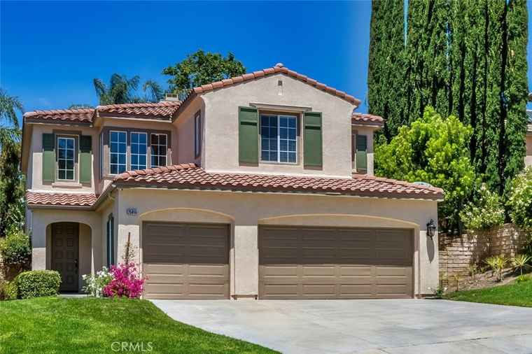 Photo of 25815 Forsythe Way Stevenson Ranch, CA 91381