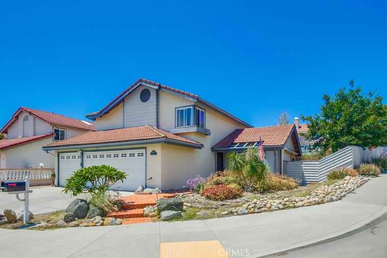 Photo of 9120 Meadowrun Pl San Diego, CA 92129