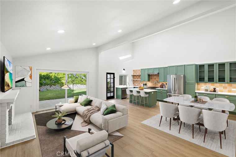 Photo of 294 Calle Cuervo San Clemente, CA 92672