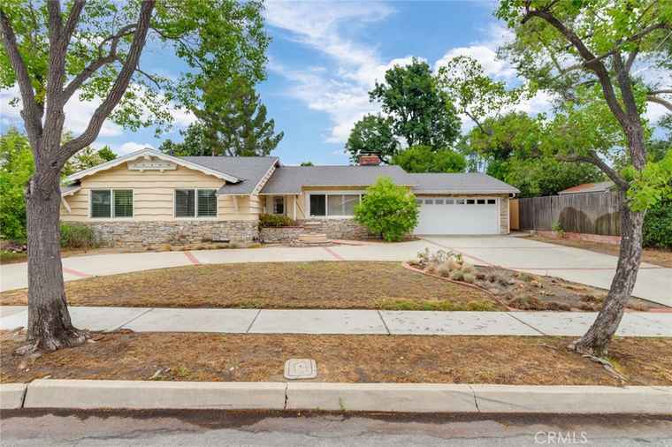 Photo of 1512 Finecroft Dr Claremont, CA 91711
