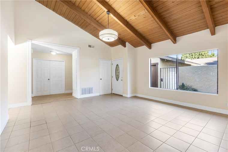 Photo of 2602 N Tustin Ave Unit D Santa Ana, CA 92705