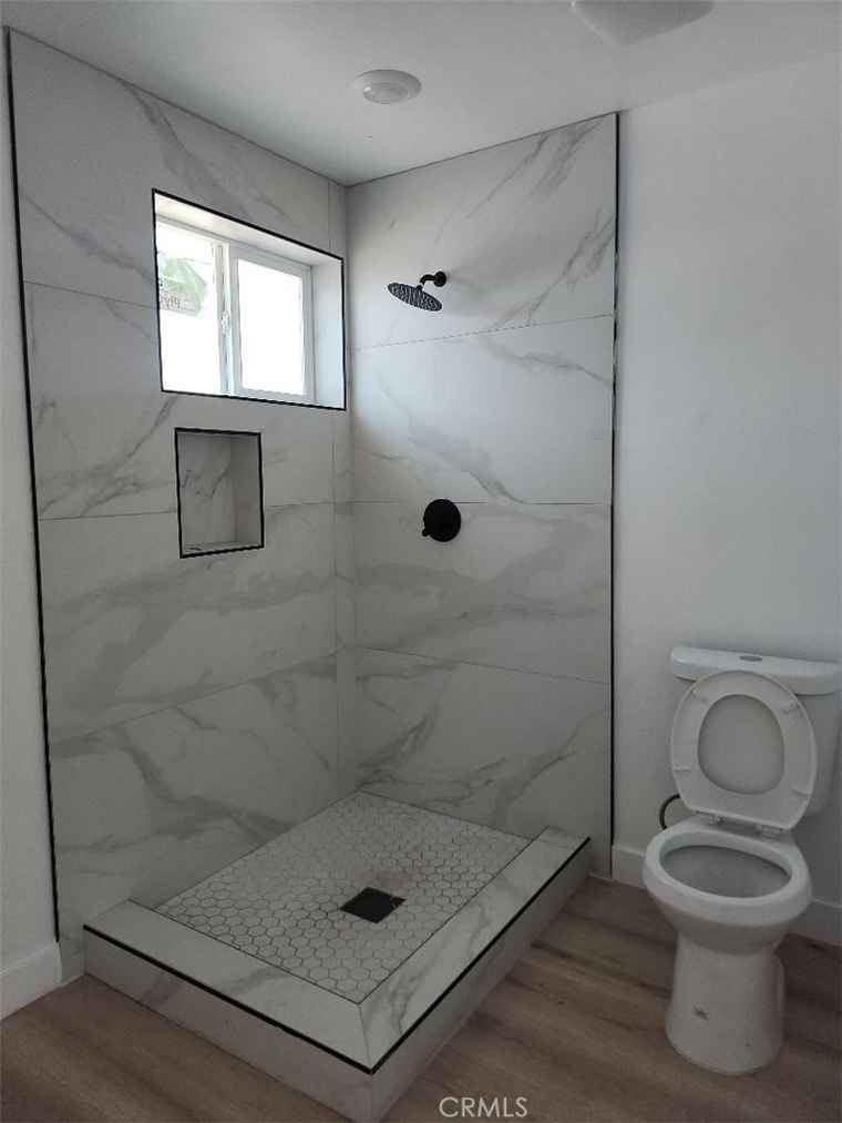 Photo of 10531 Alexander Ave South Gate, CA 90280
