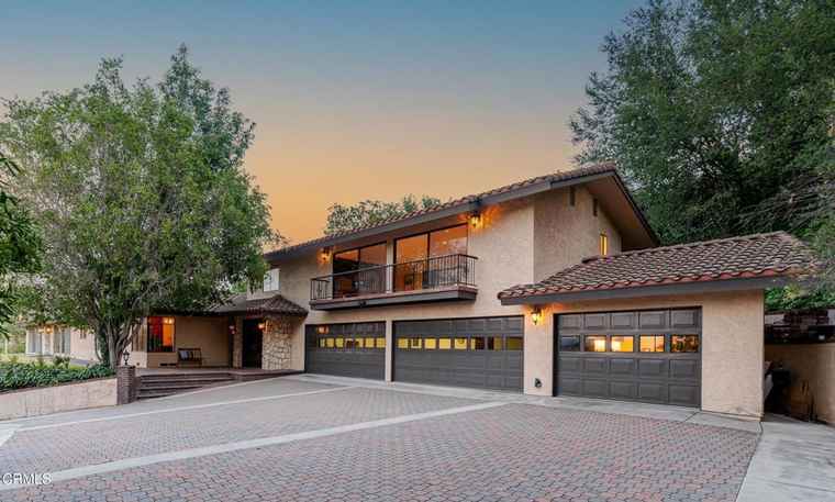 Photo of 1327 S Hollencrest Dr West Covina, CA 91791