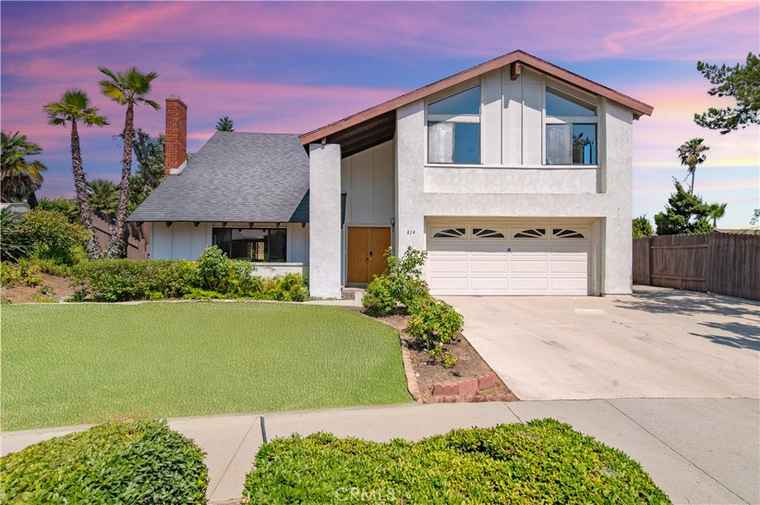 Photo of 814 N Del Sol Ln Diamond Bar, CA 91765
