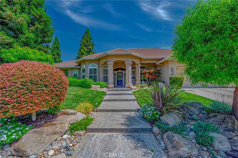 Photo of 2029 Robin Hood Ln Merced, CA 95340