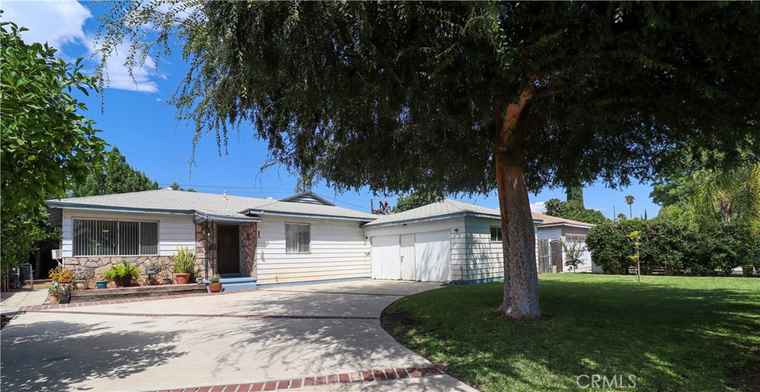 Photo of 10645 Wolfe Ave Riverside, CA 92505