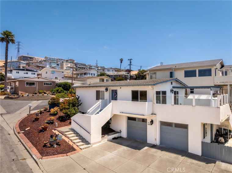 Photo of 448 Radcliff St Morro Bay, CA 93442