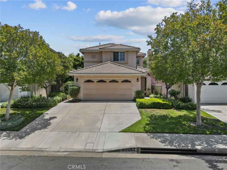 Photo of 25562 Fitzgerald Ave Stevenson Ranch, CA 91381