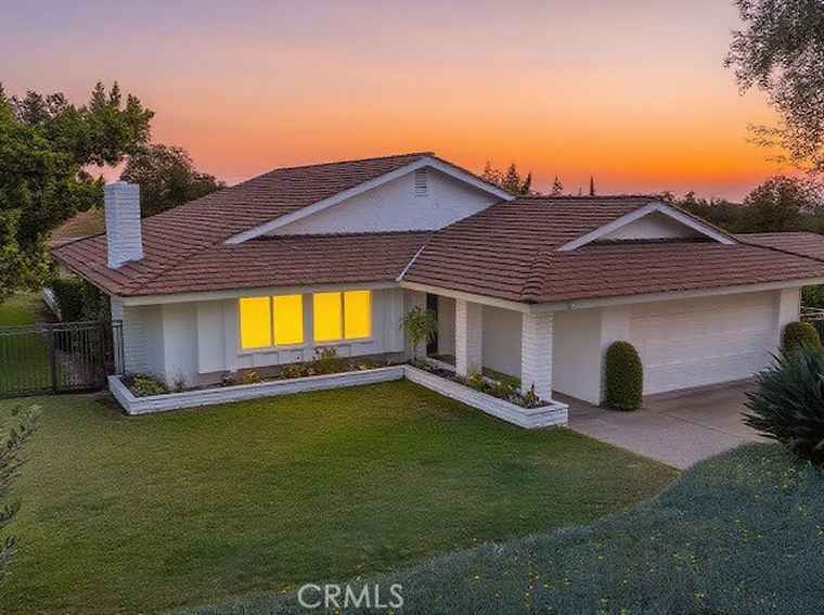 Photo of 1050 Loma Verde Dr Arcadia, CA 91006