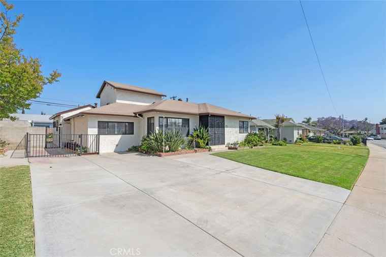 Photo of 2100 S Isabella Ave Monterey Park, CA 91754