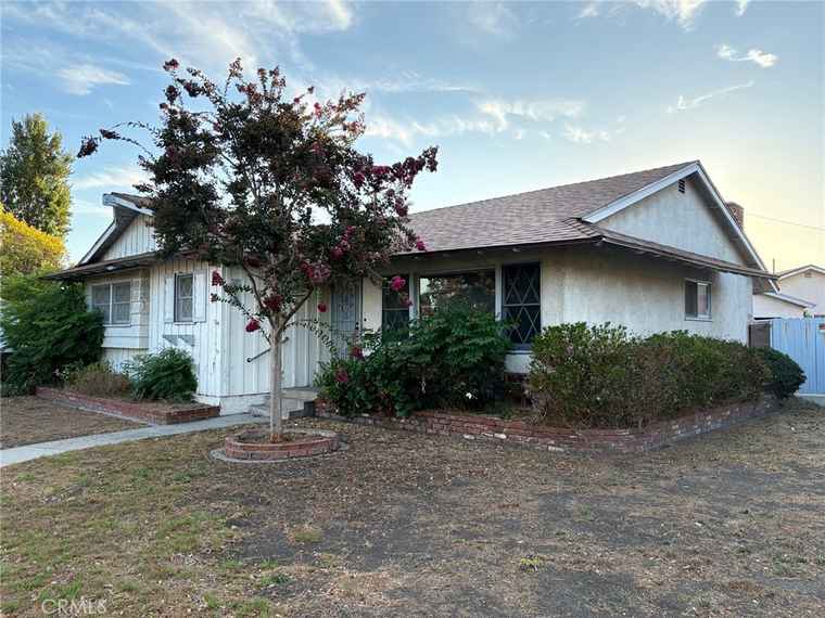 Photo of 7310 Bluff Rd Downey, CA 90240