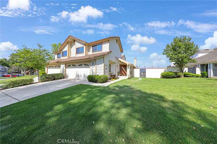 Photo of 5858 Sunset Ranch Dr Riverside, CA 92506