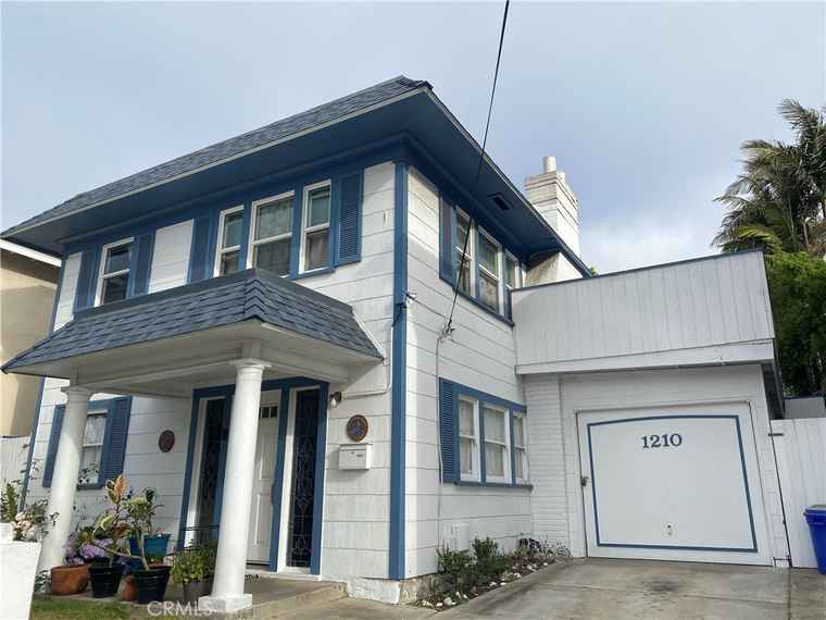 Photo of 1210 7th Pl Hermosa Beach, CA 90254