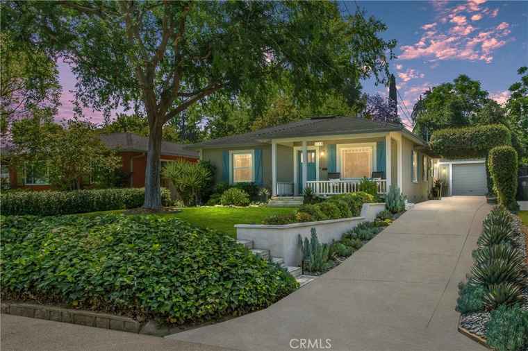 Photo of 1107 Chestnut Ave Redlands, CA 92373