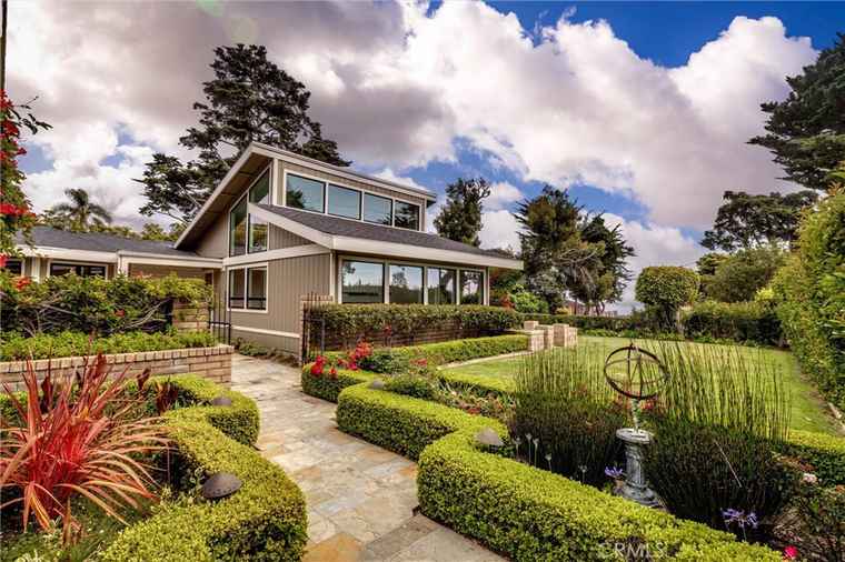 Photo of 125 Park Pl Pismo Beach, CA 93449