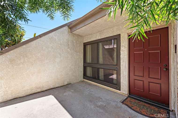 Photo of 310 W Imperial Ave #6 El Segundo, CA 90245