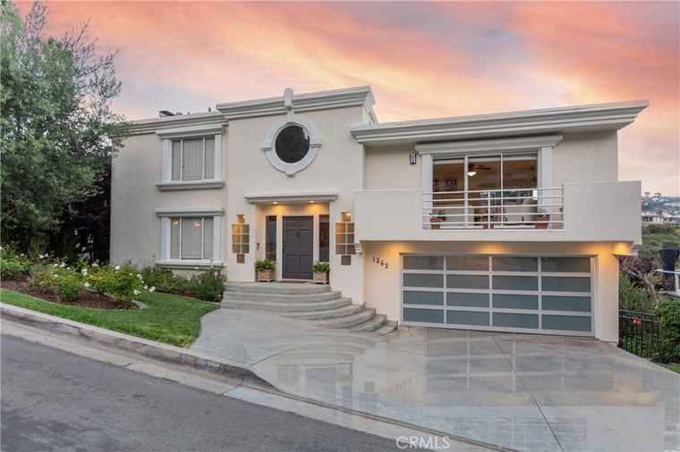 Photo of 1349 Cerritos Dr Laguna Beach, CA 92651