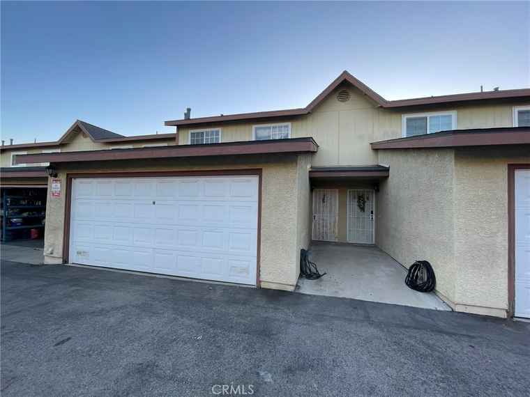Photo of 1575 S Reservoir St Unit H Pomona, CA 91766