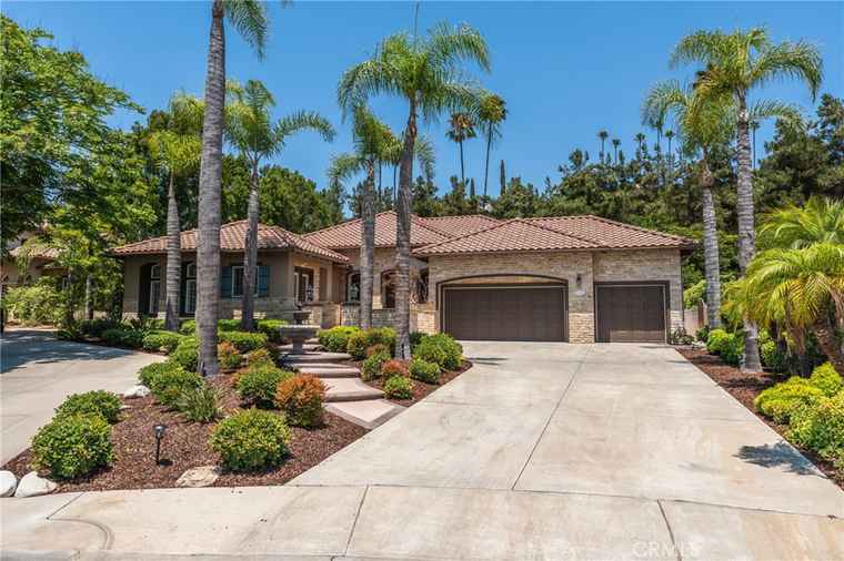 Photo of 12160 Glines Ct Tustin, CA 92782