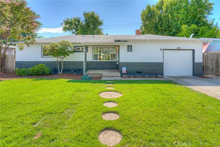 Photo of 911 Karen Dr Dr Chico, CA 95926