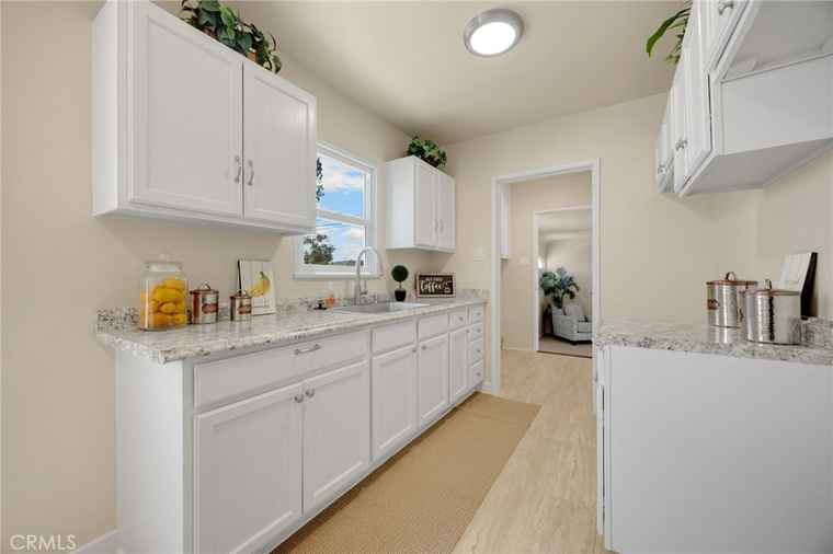 Photo of 313 S Pickering Way Montebello, CA 90640