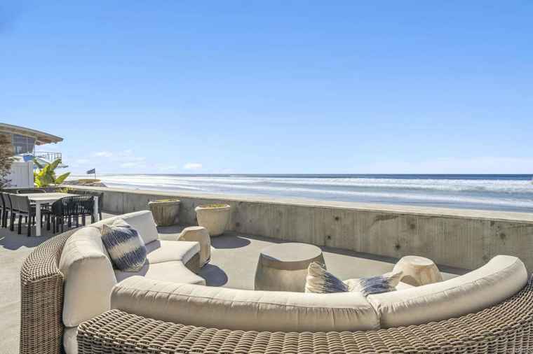 Photo of 1716 Ocean Front Del Mar, CA 92014
