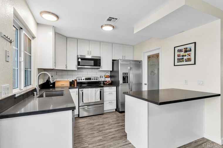 Photo of 9451 Carlton Oaks Dr Unit E Santee, CA 92071