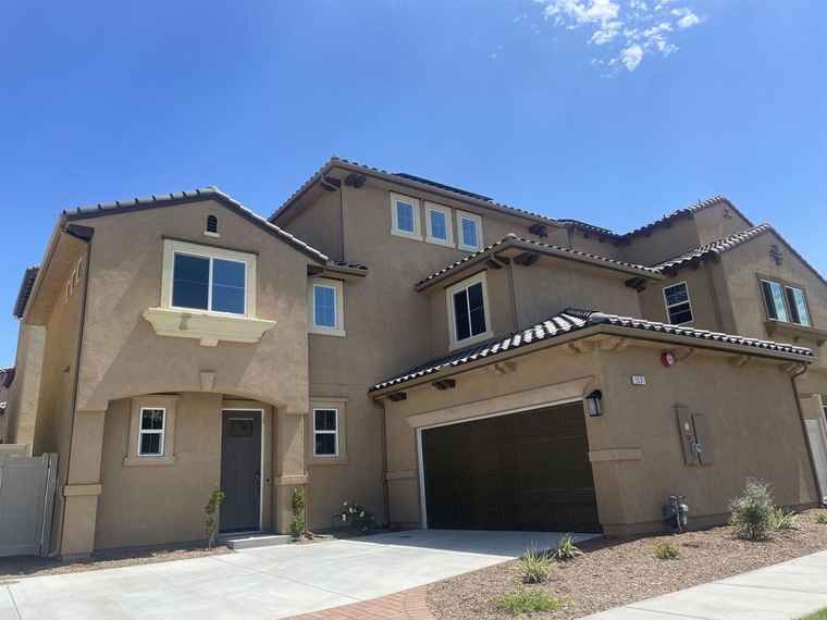 Photo of 1531 Santa Alexia Ave Chula Vista, CA 91913