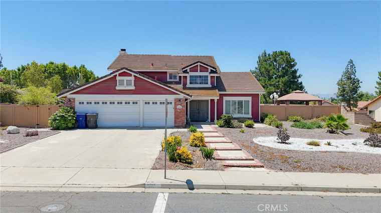 Photo of 245 Cottonwood Ave Riverside, CA 92506