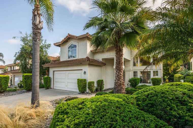 Photo of 2101 Tiffany Dr Oceanside, CA 92056