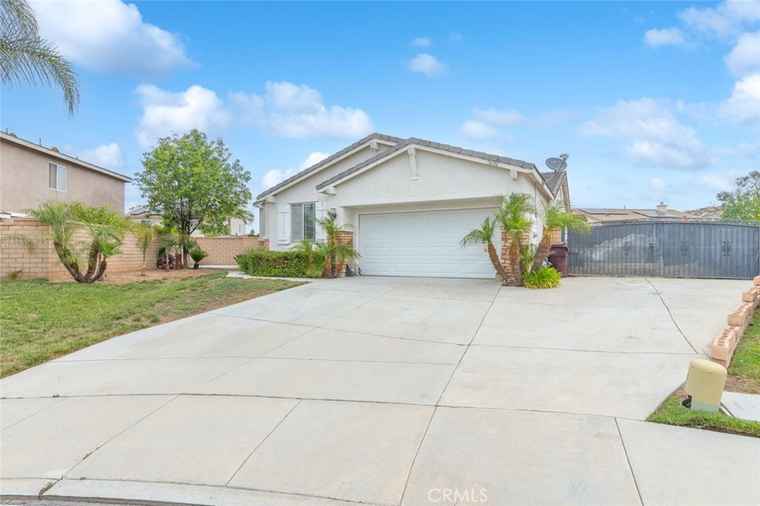 Photo of 26146 Deer Run St Menifee, CA 92584