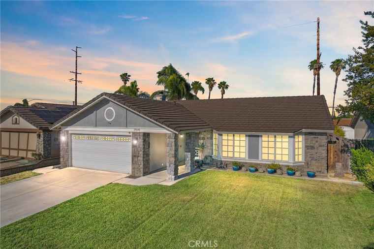 Photo of 29640 Jura Ct Menifee, CA 92584