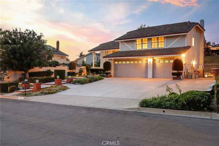 Photo of 20681 Via Amarilla Yorba Linda, CA 92886
