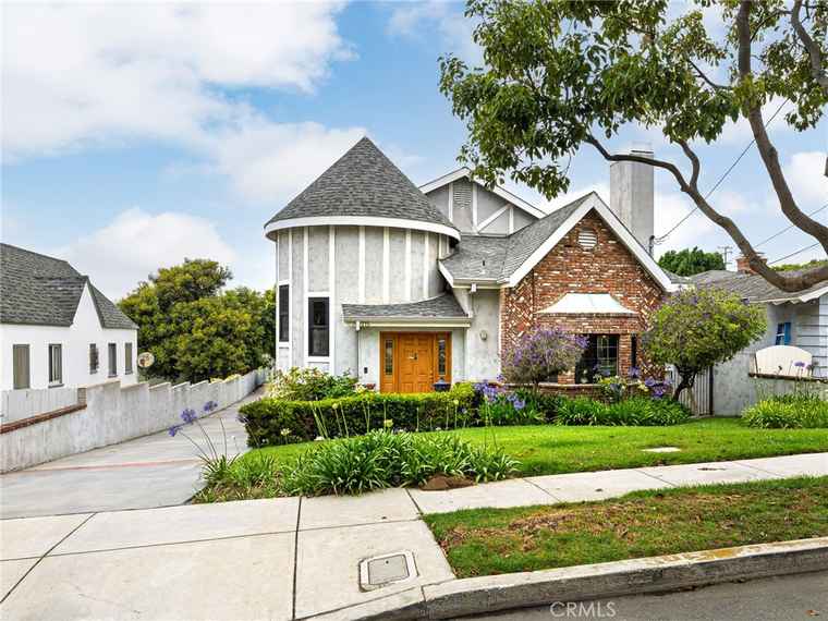 Photo of 715 W Palm Ave El Segundo, CA 90245