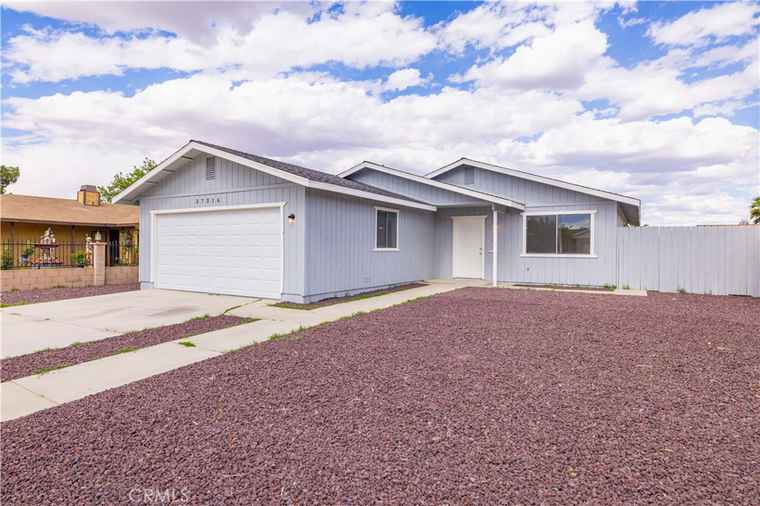 Photo of 37216 Populus Ave Palmdale, CA 93552