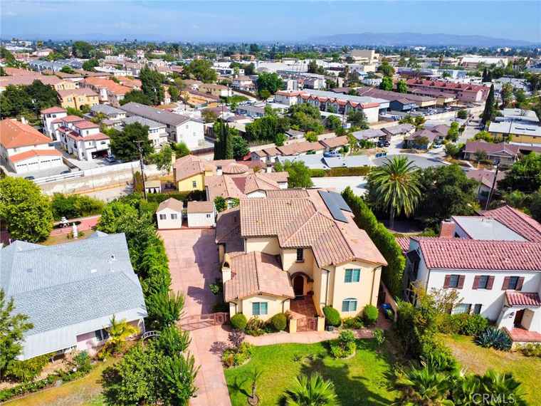 Photo of 210 S Molino St Alhambra, CA 91801