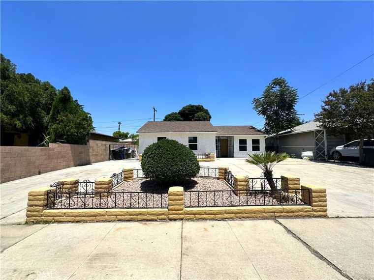 Photo of 1598 W 7Th St San Bernardino, CA 92411