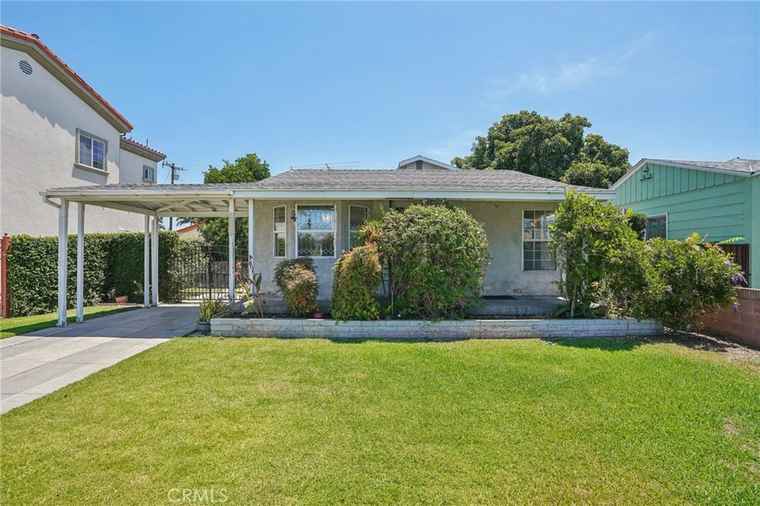 Photo of 10018 San Vincente Ave South Gate, CA 90280
