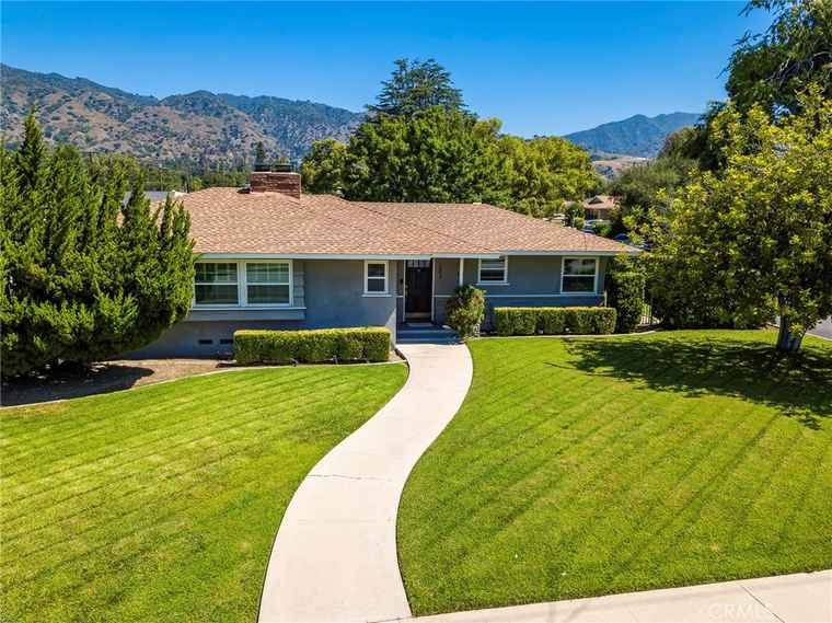 Photo of 883 E Leadora Ave Glendora, CA 91741