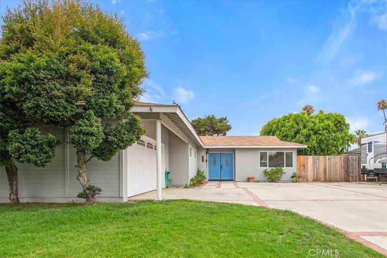 Photo of 4148 N Santa Lucia St Orange, CA 92865