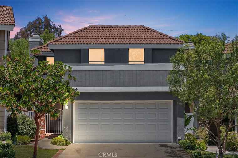 Photo of 34 Carmel Ct Laguna Beach, CA 92651