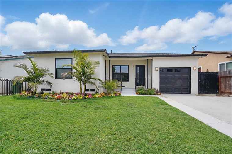 Photo of 611 S Thorson Ave Compton, CA 90221