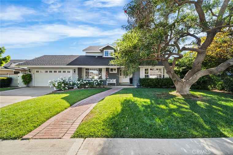 Photo of 13591 Malena Dr Tustin, CA 92780