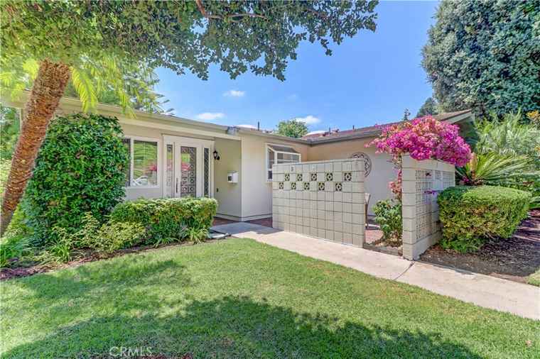 Photo of 30 Calle Aragon Unit D Laguna Woods, CA 92637