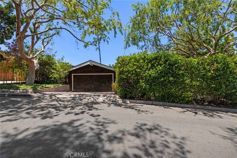 Photo of 1212 Morningside Dr Laguna Beach, CA 92651